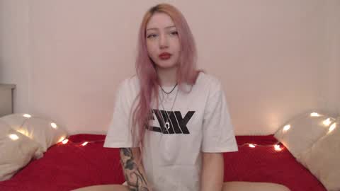 Emily online show from 04/22/26, 08:21