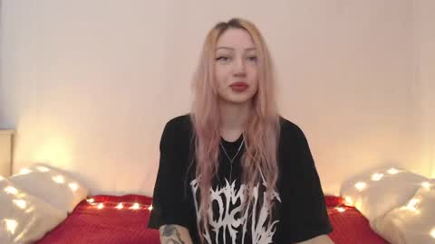 Emily online show from 06/03/26, 09:53