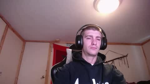 Snapshot of harddick19966 chatting on 11/05/25, 05:46 Austin online show from 11/05/25, 05:46