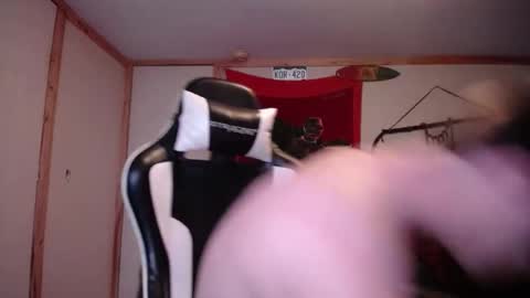 Snapshot of harddick19966 chatting on 11/23/25, 08:19 Austin online show from 11/23/25, 08:19