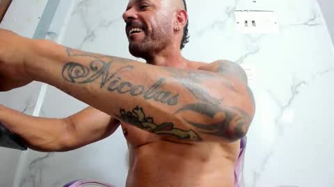 Snapshot of hardeneddad chatting on 02/03/26, 02:53 PETTER online show from 02/03/26, 02:53