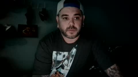 Snapshot of hardik4you1 chatting on 12/20/25, 11:17 hardik4you1 online show from 12/20/25, 11:17