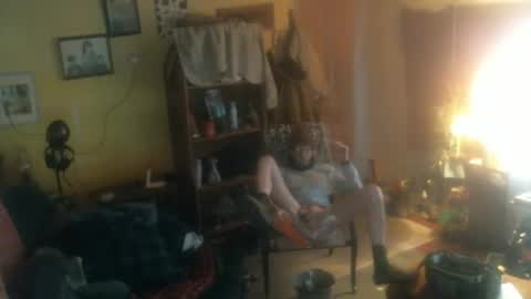 john nobles online show from 12/22/25, 06:49