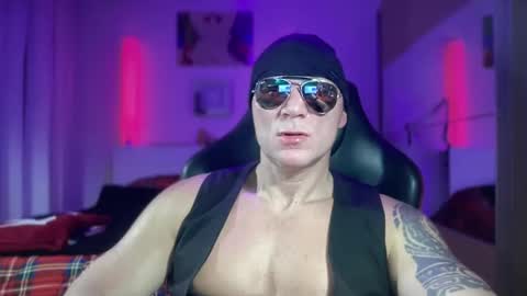 Snapshot of hardmattsteel chatting on 02/04/25, 01:45 MATTSTEEL - ITALIAN STALLION online show from 02/04/25, 01:45