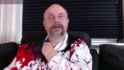 MrLazy online show from 12/24/24, 07:11