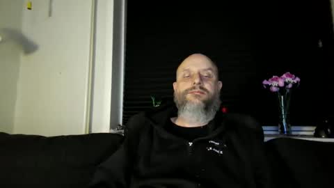 MrLazy online show from 04/07/26, 10:09