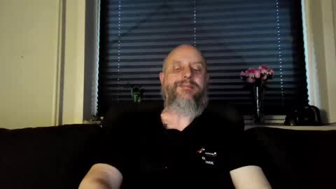 MrLazy online show from 04/20/26, 06:31