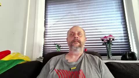 MrLazy online show from 07/04/26, 02:56