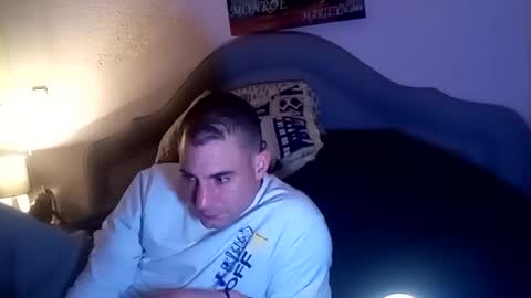 Snapshot of hardnstyle chatting on 01/29/25, 09:17 HARD AND STYLE online show from 01/29/25, 09:17