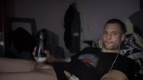 Snapshot of hardnstyle chatting on 02/14/25, 04:58 HARD AND STYLE online show from 02/14/25, 04:58