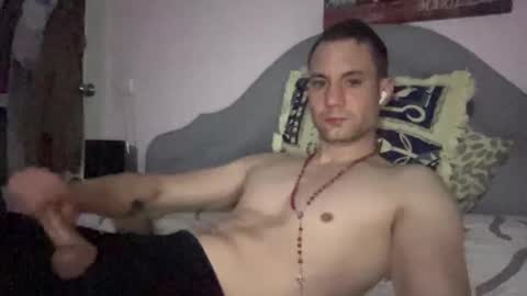 Snapshot of hardnstyle chatting on 02/25/25, 04:35 HARD AND STYLE online show from 02/25/25, 04:35