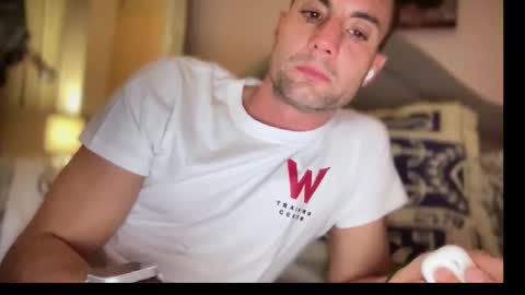 Snapshot of hardnstyle chatting on 10/01/25, 08:15 HARD AND STYLE online show from 10/01/25, 08:15