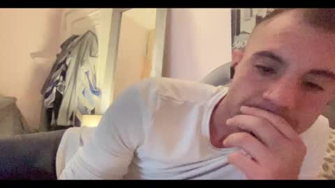 Snapshot of hardnstyle chatting on 10/06/25, 12:19 HARD AND STYLE online show from 10/06/25, 12:19