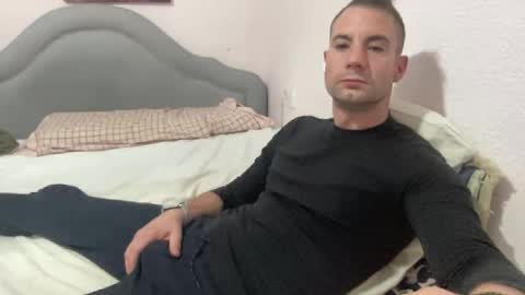 Snapshot of hardnstyle chatting on 10/27/25, 07:07 HARD AND STYLE online show from 10/27/25, 07:07