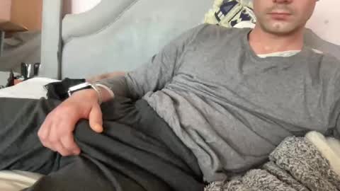 Snapshot of hardnstyle chatting on 11/22/25, 01:43 HARD AND STYLE online show from 11/22/25, 01:43