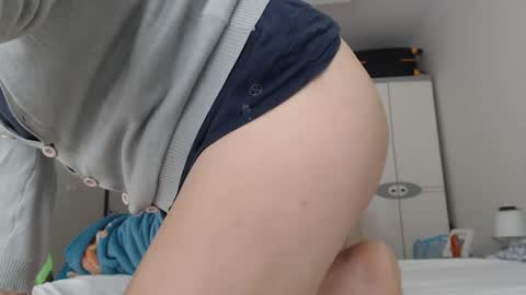 Instagrambrosmasters342          online show from 01/05/25, 12:53