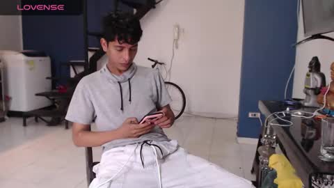 Andres Dean online show from 02/11/25, 08:20