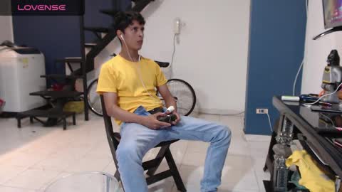 Andres Dean online show from 02/20/25, 03:12