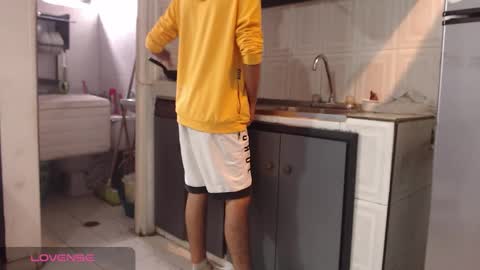 Andres Dean online show from 09/08/25, 07:24