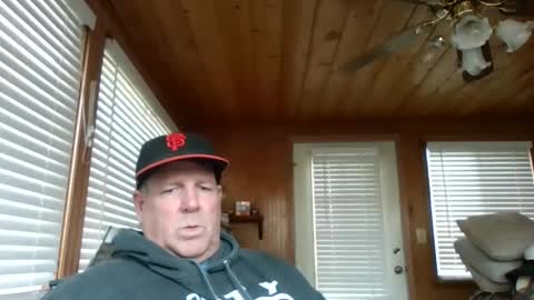 Snapshot of hardsweetandsticky chatting on 12/18/24, 11:08 HSS online show from 12/18/24, 11:08