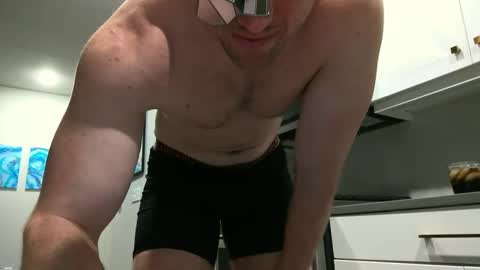 Snapshot of hardtoswallow1 chatting on 02/24/26, 01:36 hardtoswallow1 online show from 02/24/26, 01:36