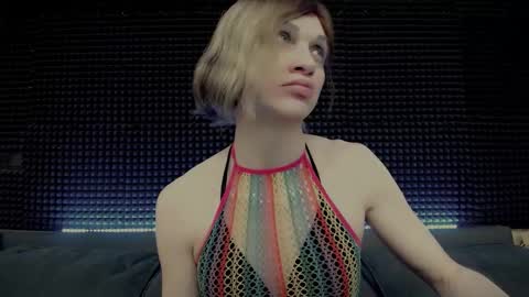 Miss Hardy online show from 03/03/26, 03:01