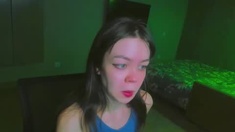 Snapshot of haribo_asmr chatting on 12/18/24, 01:12 Miss Hari online show from 12/18/24, 01:12