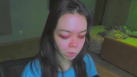 Snapshot of haribo_asmr chatting on 12/24/24, 12:22 Miss Hari online show from 12/24/24, 12:22