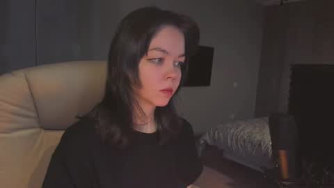 Snapshot of haribo_asmr chatting on 11/08/25, 10:26 Miss Hari online show from 11/08/25, 10:26