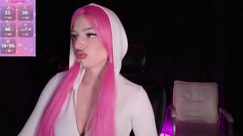 HARITA LOVEE online show from 04/21/26, 09:06