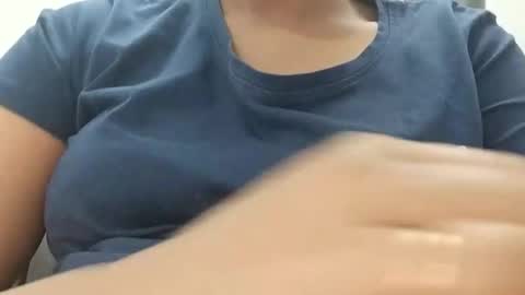 Snapshot of harleensexy26 chatting on 02/28/25, 04:53 Sweety online show from 02/28/25, 04:53