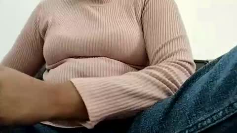 Snapshot of harleensexy26 chatting on 03/02/25, 07:54 Sweety online show from 03/02/25, 07:54