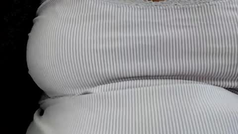 Snapshot of harleensexy26 chatting on 03/06/25, 03:24 Sweety online show from 03/06/25, 03:24