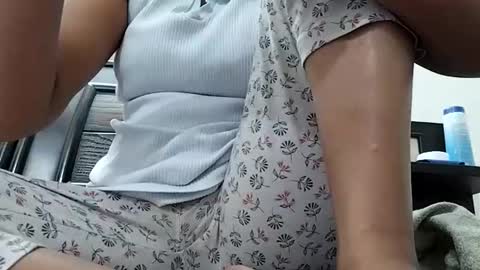 Snapshot of harleensexy26 chatting on 03/07/25, 05:38 Sweety online show from 03/07/25, 05:38