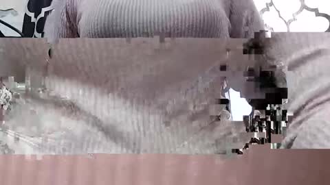 Snapshot of harleensexy26 chatting on 03/12/25, 05:46 Sweety online show from 03/12/25, 05:46