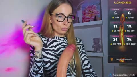 Snapshot of harley_everly chatting on 06/01/26, 03:58 Tasya online show from 06/01/26, 03:58