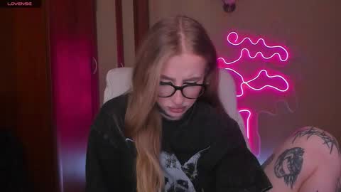 Snapshot of harley_kimm chatting on 12/04/24, 05:27 Julia online show from 12/04/24, 05:27