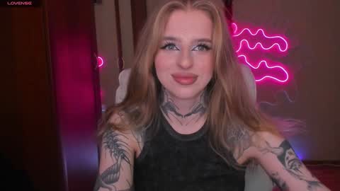 Snapshot of harley_kimm chatting on 12/20/24, 05:57 Julia online show from 12/20/24, 05:57