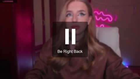 Snapshot of harley_kimm chatting on 01/06/25, 04:58 Julia online show from 01/06/25, 04:58