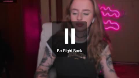 Snapshot of harley_kimm chatting on 01/18/25, 04:59 Julia online show from 01/18/25, 04:59