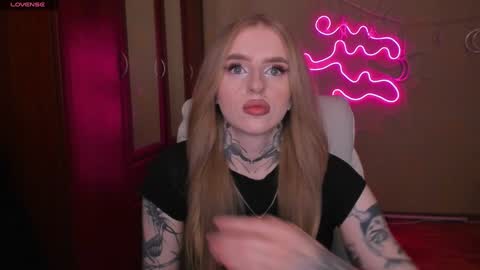 Snapshot of harley_kimm chatting on 01/30/25, 05:19 Julia online show from 01/30/25, 05:19