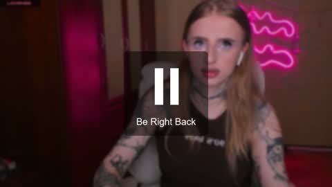 Snapshot of harley_kimm chatting on 02/06/25, 05:14 Julia online show from 02/06/25, 05:14