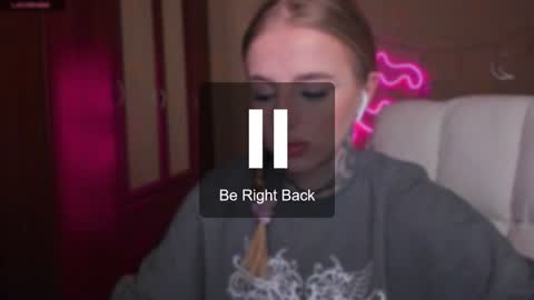 Snapshot of harley_kimm chatting on 02/07/25, 05:10 Julia online show from 02/07/25, 05:10