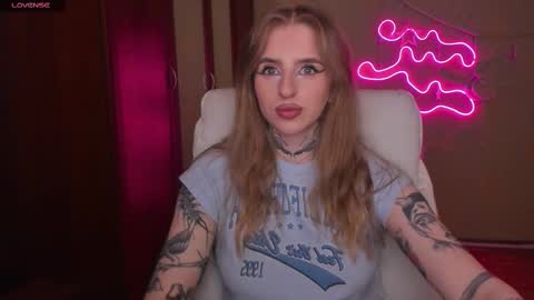 Snapshot of harley_kimm chatting on 02/28/25, 05:04 Julia online show from 02/28/25, 05:04