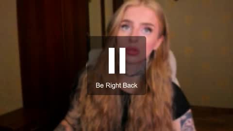 Snapshot of harley_kimm chatting on 09/18/25, 05:31 Julia online show from 09/18/25, 05:31