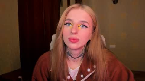 Snapshot of harley_kimm chatting on 10/04/25, 05:27 Julia online show from 10/04/25, 05:27