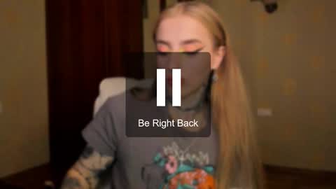 Snapshot of harley_kimm chatting on 10/09/25, 05:27 Julia online show from 10/09/25, 05:27