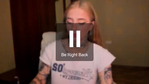 Snapshot of harley_kimm chatting on 10/11/25, 05:39 Julia online show from 10/11/25, 05:39