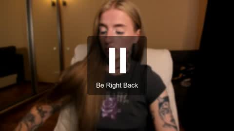 Julia online show from 07/10/26, 05:56