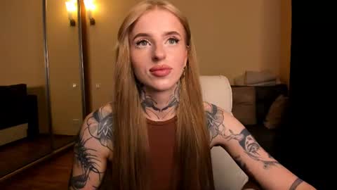 Julia online show from 07/24/26, 06:11